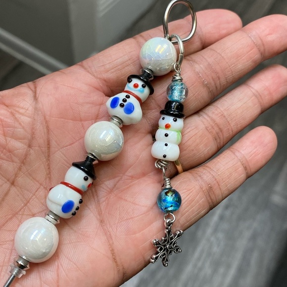 Blue and White Snowman Themed Stainless Steel Beaded Pokey Tool - Picture 5 of 6